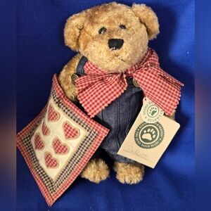 BOYDS BEAR “Delbert” 9” excellent condition